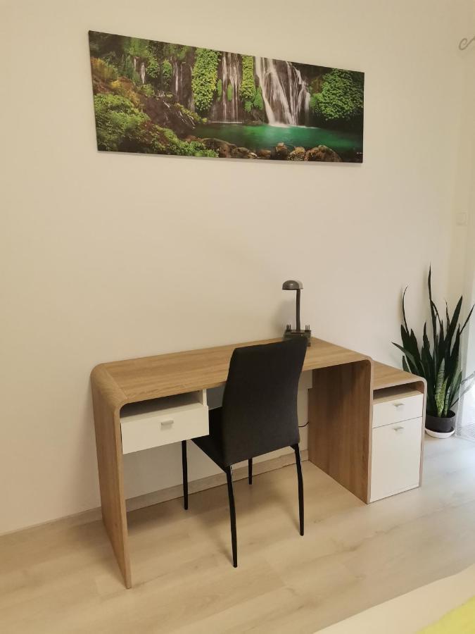 Oasis Apartman Segedyn Zewnętrze zdjęcie
